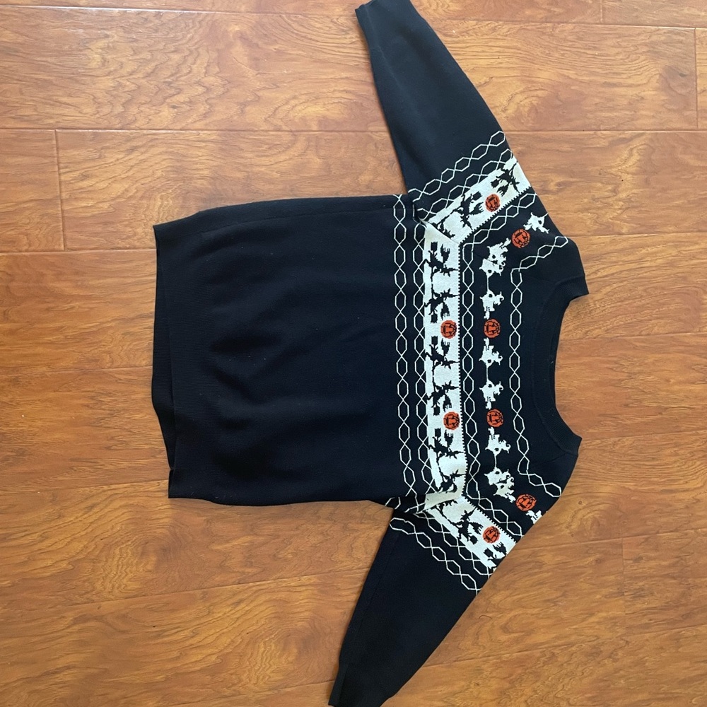 Unique vintage Halloween sweater